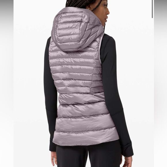 Lululemon Brave the Cold Vest - Picture 13 of 13